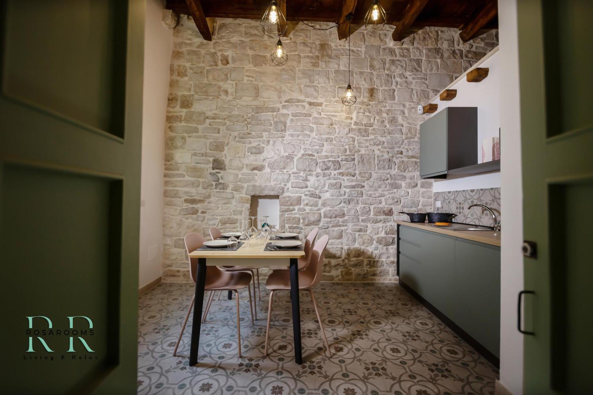 Rosa Rooms - Living & Relax - Family House Bisceglie Exteriér fotografie